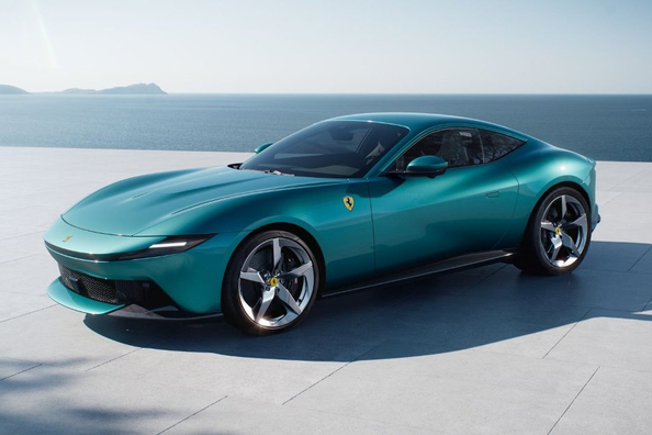 Katsaus urheilucoupé Ferrari Amalfi 2026:een