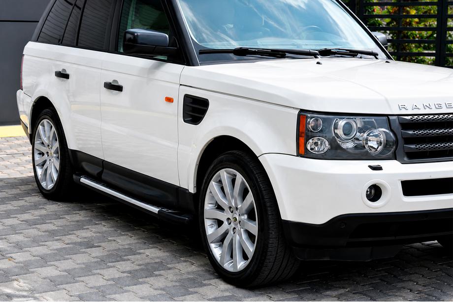 Range Rover Sport 2005–2013 Allmond Grey -sivuporrassarja (2 kpl, alumiini) Image