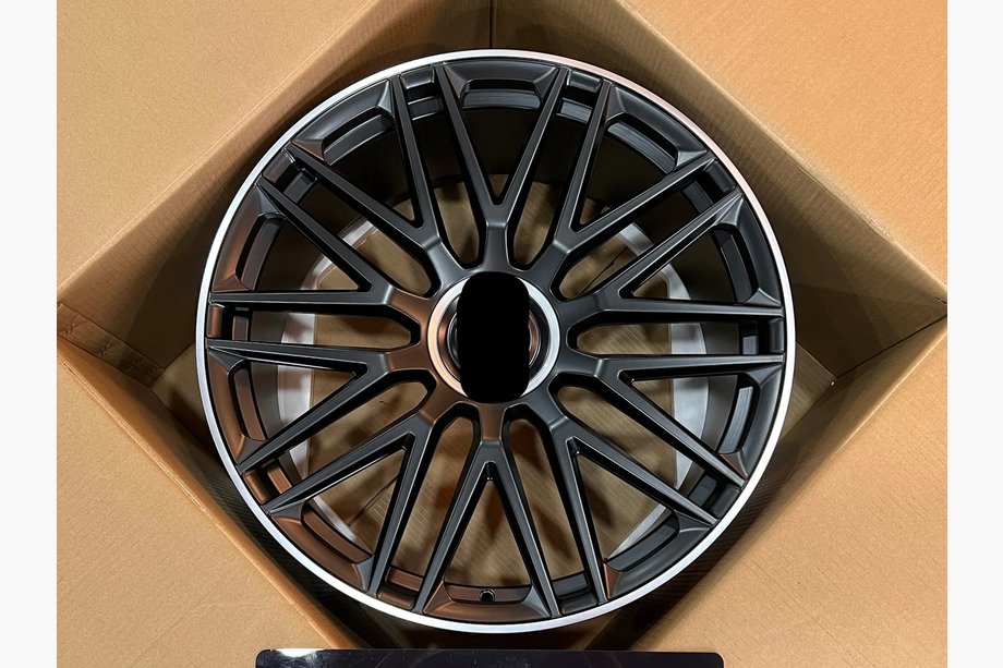 Mercedes GLS X167 2019– OEM taotut vanteet R21 (4 kpl) Image