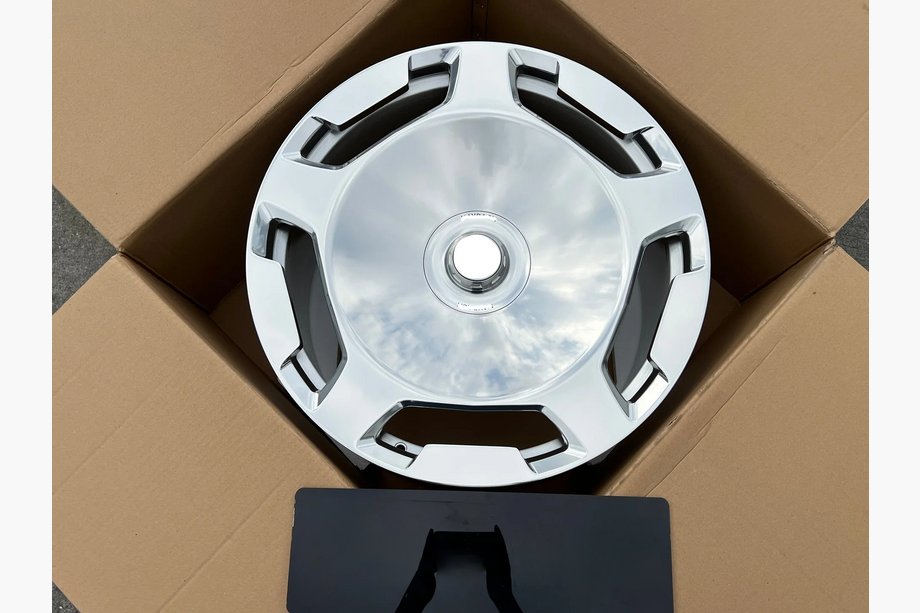 Mercedes S-class W223 2020– Taotut vanteet OEM R22 V4 (4 kpl) Image