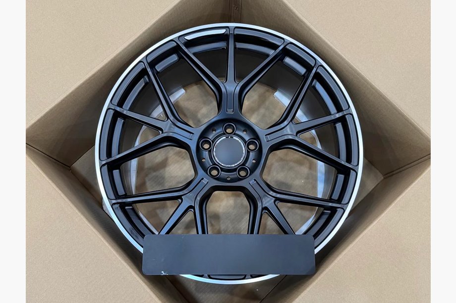 Mercedes E-class W213 2016–2023 OEM taotut vanteet R21 (4 kpl) Image