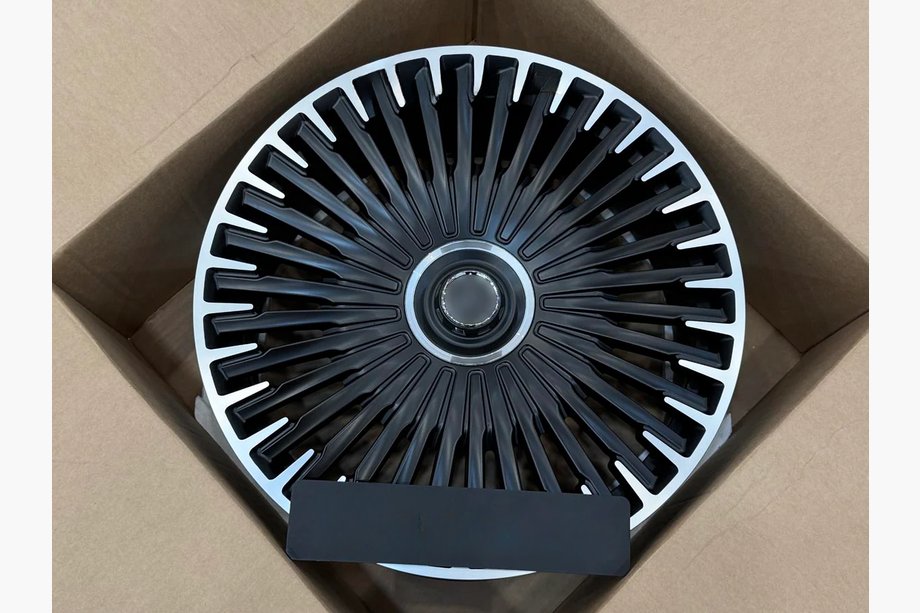 Mercedes EQS 2021– Taotut vanteet OEM R22 V2 (4 kpl) Image