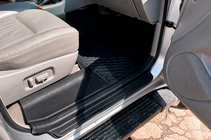 Toyota Land Cruiser 100 1998–2007 Kumimatot Niken Luxury 3D (3 kpl) kuva 1
