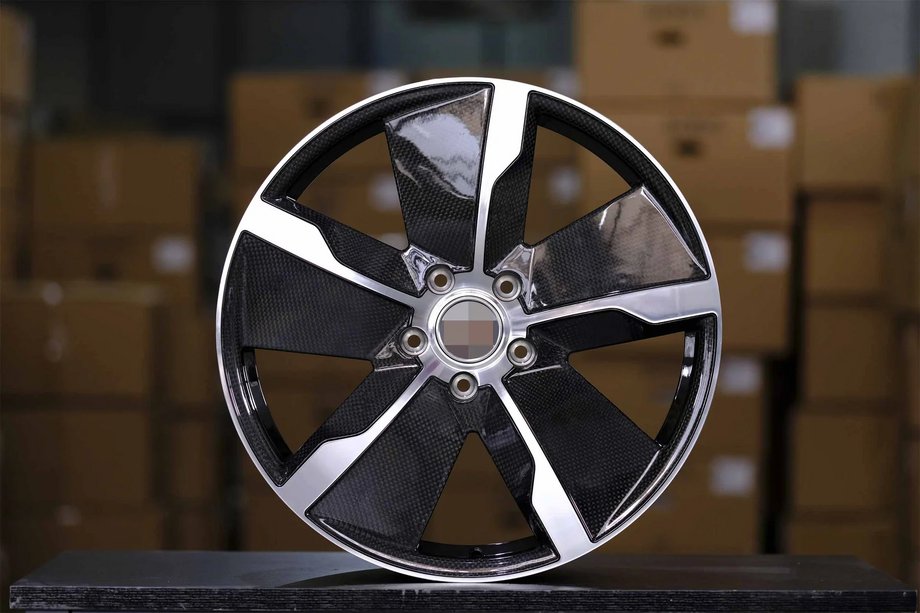 Porsche Taycan 2019– Taotut OEM-vanteet R20 (4 kpl) Image