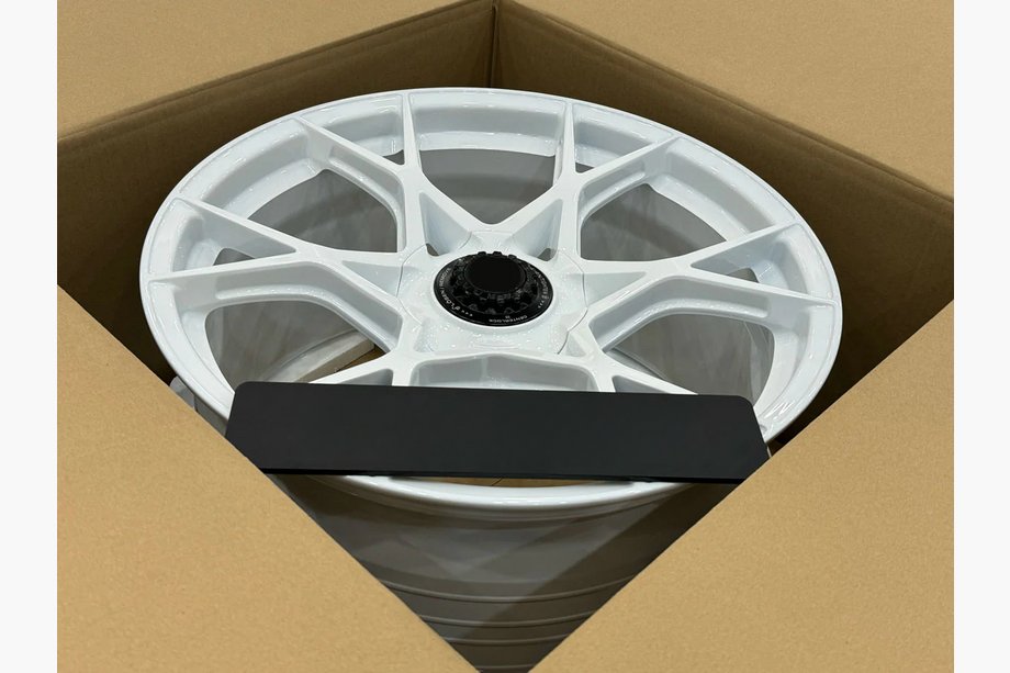 Porsche Boxster/Cayman 982 (718) 2016– Taotut vanteet OEM R20 V4 (4 kpl) Kuva 5