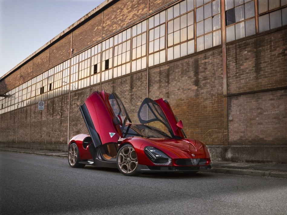 Alfa Romeo 33 Stradale 2023 -katsaus