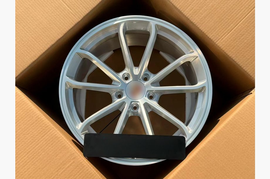 Porsche Boxster/Cayman 982 (718) 2016– OEM-taotut vanteet R20 V6 (4 kpl) Image