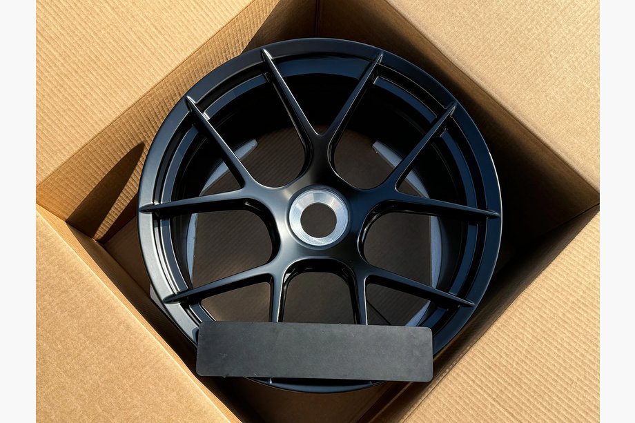 Porsche 911 (992) 2018– Taotut OEM-vanteet R20 R21 V31 (4 kpl) Image