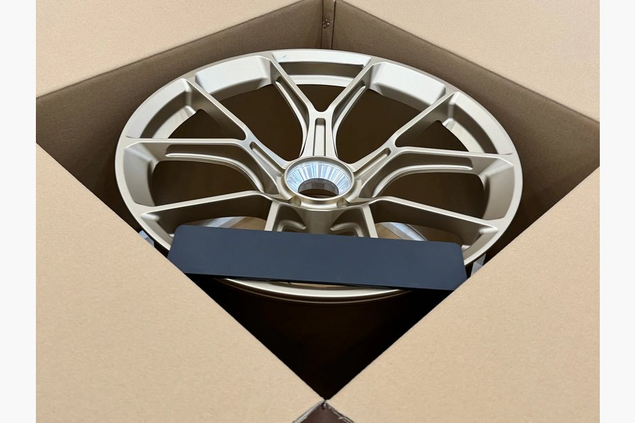 Porsche 911 (991) 2011–2019 Taotut vanteet OEM R20 R21 V15 (4 kpl) Kuva 6
