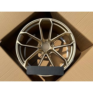 Taotut OEM-vanteet R22 V7 (4 kpl) Porsche Cayenne 2018– kuva 1