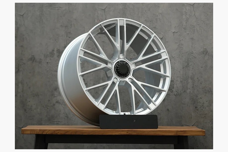 Porsche Taycan 2019– Taotut vanteet OEM R21 V3 (4 kpl) Image