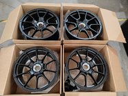 Porsche 911 (992) 2018– OEM taotut vanteet R20 R21 V46 (4 kpl) kuva 7