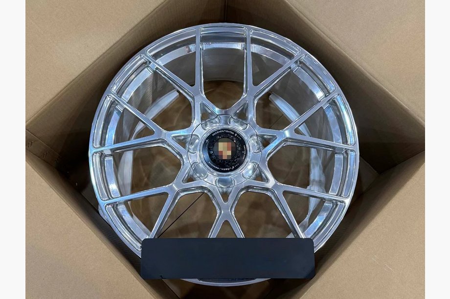 Porsche 911 (992) 2018– Taotut vanteet OEM R20/R21 V40 (4 kpl) Image