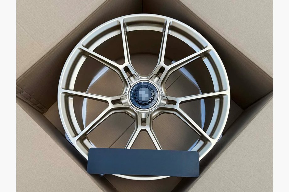 Porsche 911 (992) 2018– Taotut vanteet OEM R20 R21 V41 (4 kpl) Image