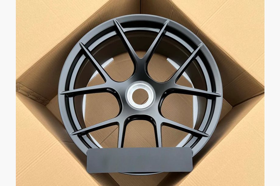 Porsche 911 (992) 2018– Taotut OEM-vanteet R20/R21 V43 (4 kpl) Kuva 1