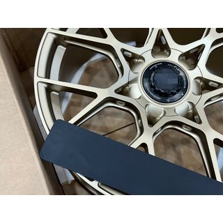 OEM R20 V8 taotut vanteet (4 kpl) kuva 3