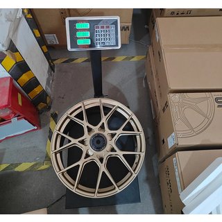 OEM R20 V8 taotut vanteet (4 kpl) kuva 2