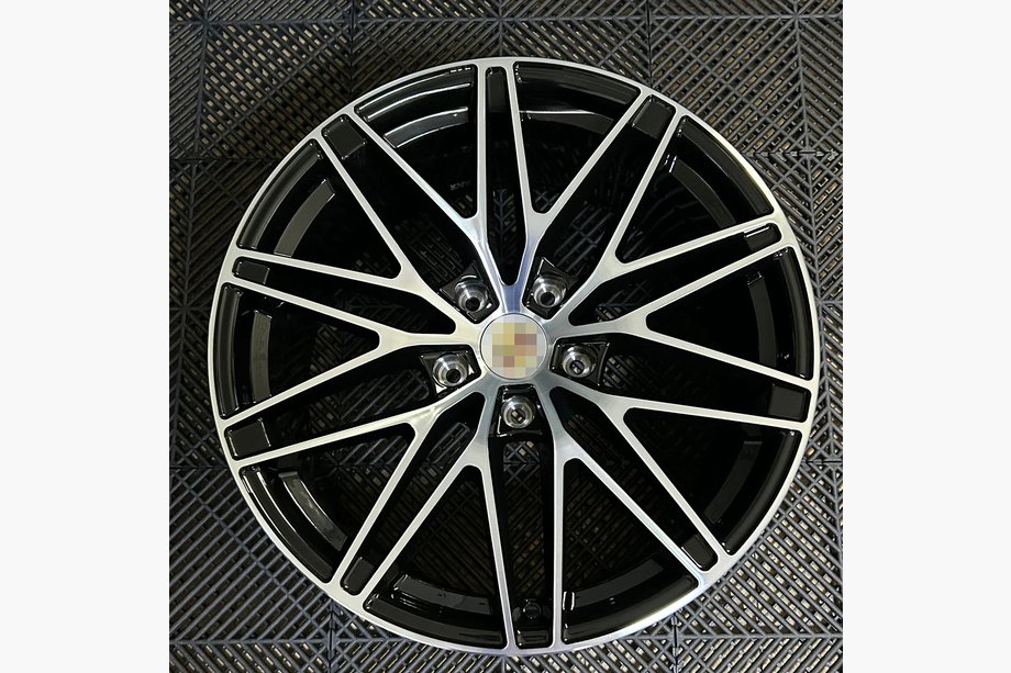 Porsche Macan 2024– Taotut OEM-vanteet R20 (4 kpl) Image