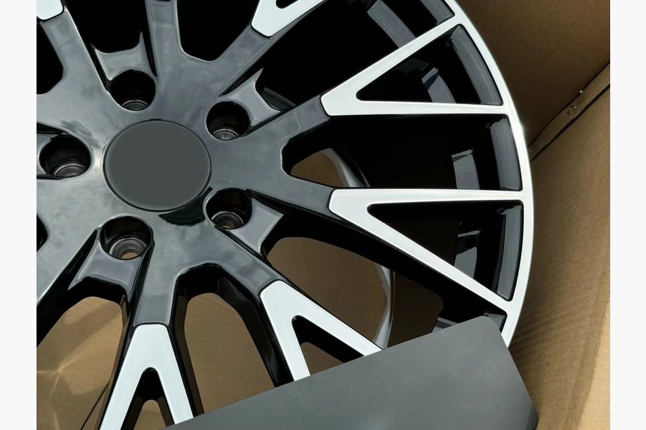 Porsche Panamera 2023– Taotut vanteet OEM R21 V2 (4 kpl) Kuva 7