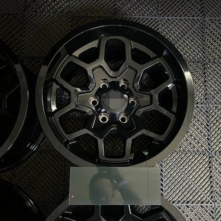 Taotut vanteet OEM R17 (4 kpl) Toyota Hilux 2015– kuva 1