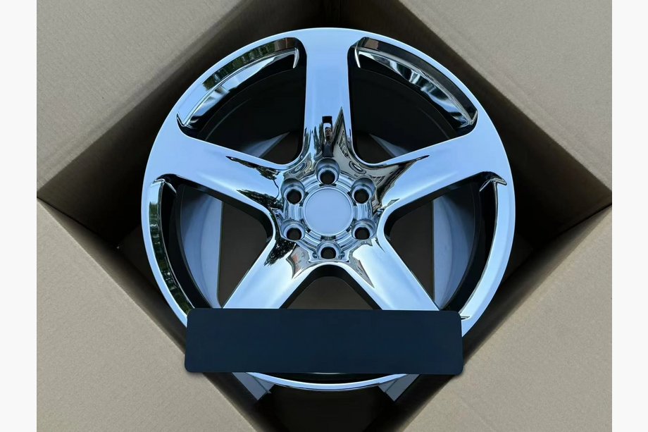 Dodge Viper 1996–2002 OEM-taotut vanteet R18 (4 kpl) Image