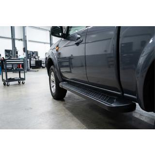 Allmond Black sivuportaat (2 kpl, alumiini) kuva 1