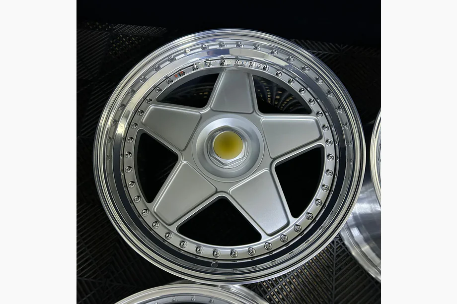 Ferrari F430 Taotut OEM-vanteet R20 (4 kpl) Image