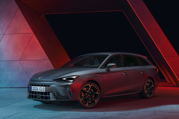 Cupra Leon Sportstourer 2024 -koeajo: dynaaminen farmari