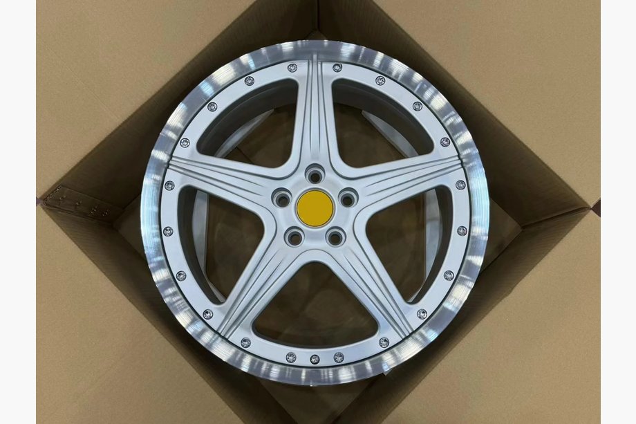 Lexus LFA 2010–2013 Taotut OEM-vanteet R20 V3 (4 kpl) Image