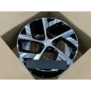 OEM taotut vanteet R21 (4 kpl) Lucid Air kuva 3