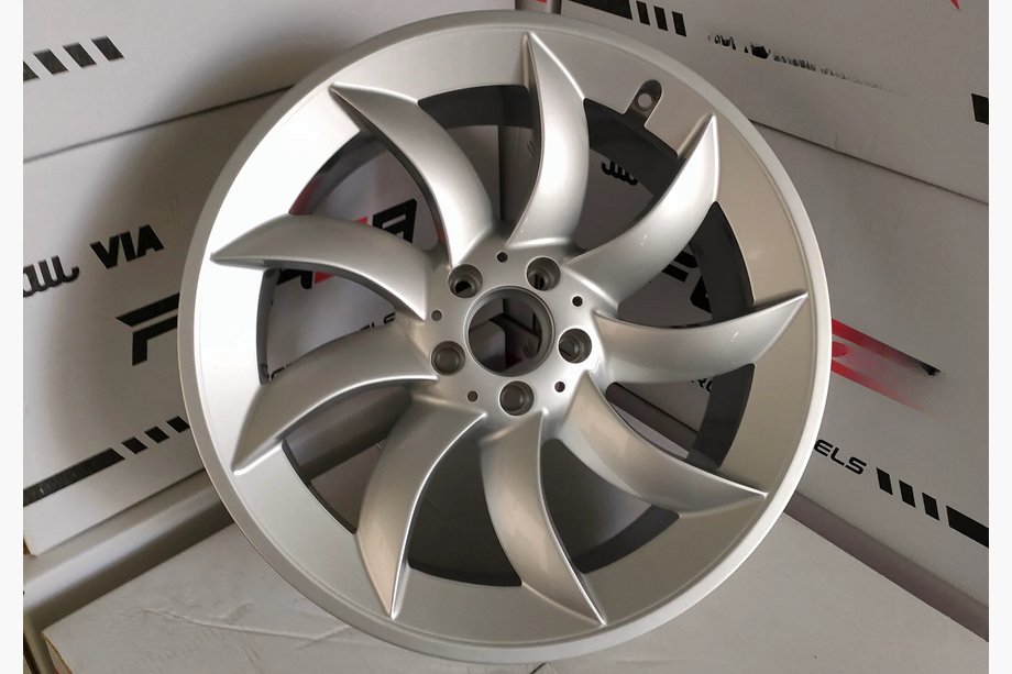 Mercedes SLR McLaren 2003–2009 OEM taotut vanteet R20/R21 (4 kpl) Image