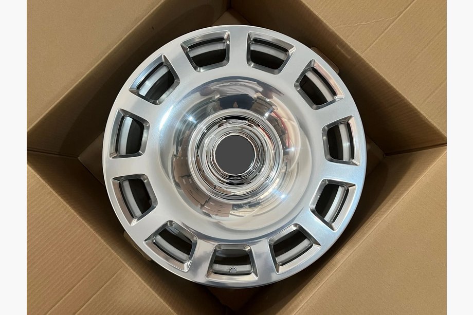 Rolls-Royce Spectre 2023– Taotut OEM-vanteet R21/R22 (4 kpl) Image
