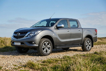 Mazda BT-50 2012– Allmond Black sivuportaat (2 kpl, alumiini) kuva 1