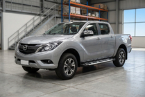 Mazda BT-50 2012– Sunrise sivuportaat (2 kpl, alumiini) kuva 1