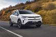 Renault Captur II E-Tech 2024: Crossoverin hybridiversion koeajo kuva 4