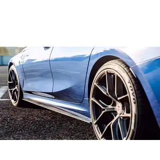 AC-Style helmalevikkeet (M-Sport-helmoihin, ABS)