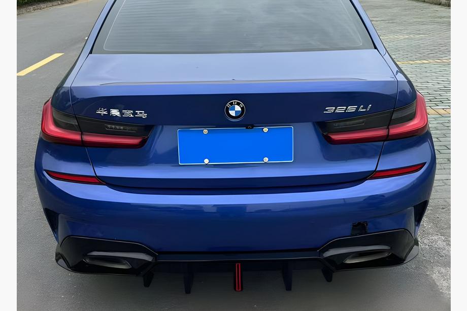 BMW 3-sarja G20/G21 2018– Takapuskurin diffuusori B-Style LED (M-Sport 2018-2022, ABS) Image