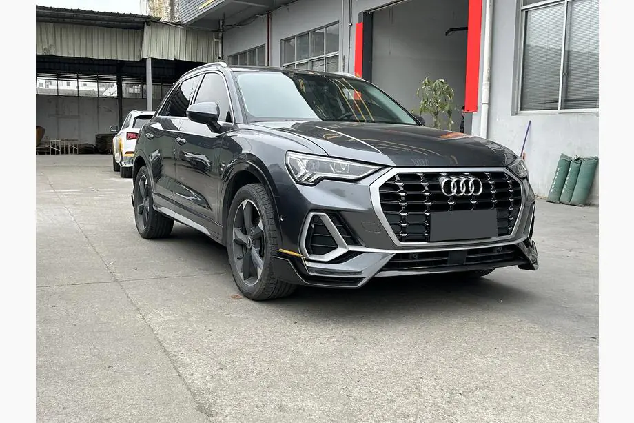 Audi Q3 2019–2025 Korisarja (hiilikuitu) Image