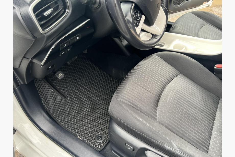 Toyota Prius 2015–2022 EVA-lattiamatot (LB, musta) Image