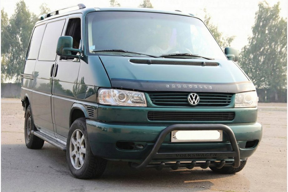 Volkswagen T4 Caravelle/Multivan 1990–2003 Karjapuskuri WT004 Black (ruostumaton teräs) Image