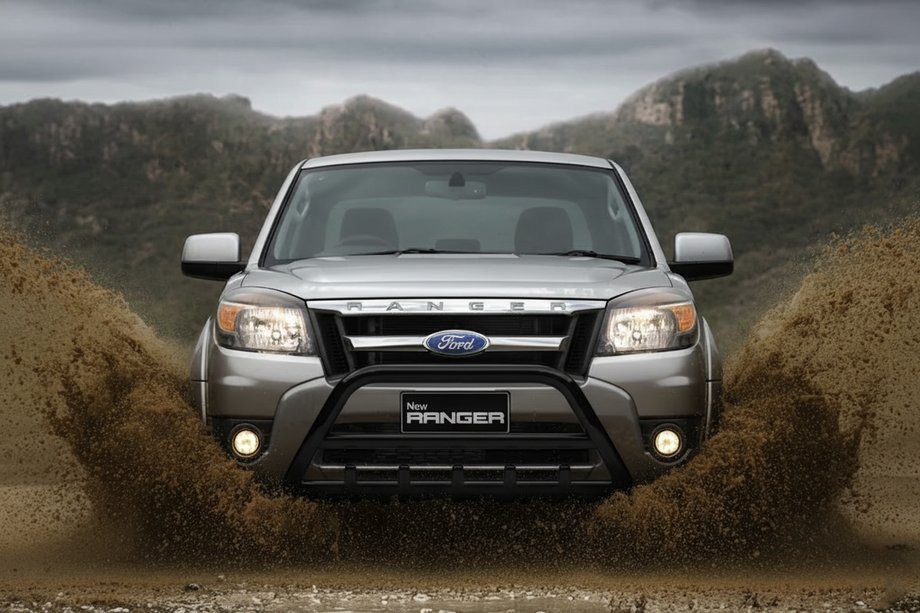 Ford Ranger 2007–2011 Karjapuskuri WT003 Black (RST) Image