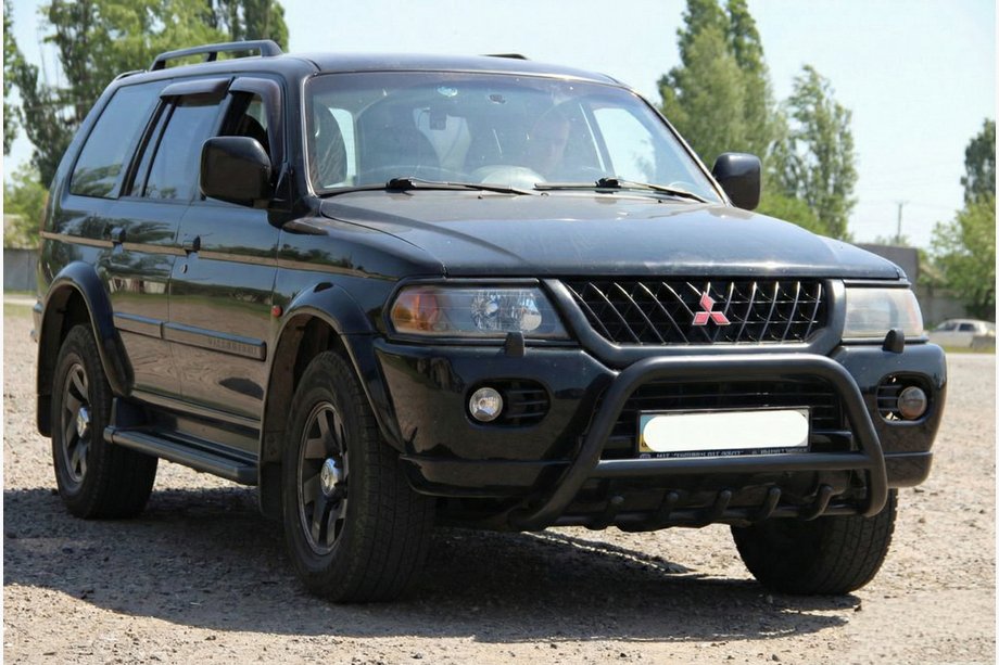 Mitsubishi Pajero Sport 1996–2007 Karjapuskuri WT003 Black (RST) Image