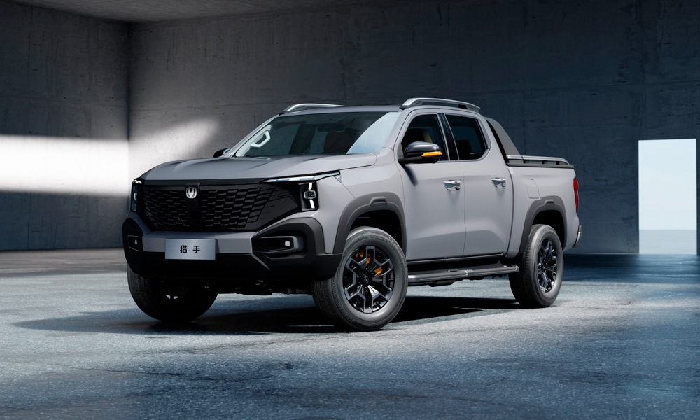 Changan Hunter -hybridipickupin koeajo