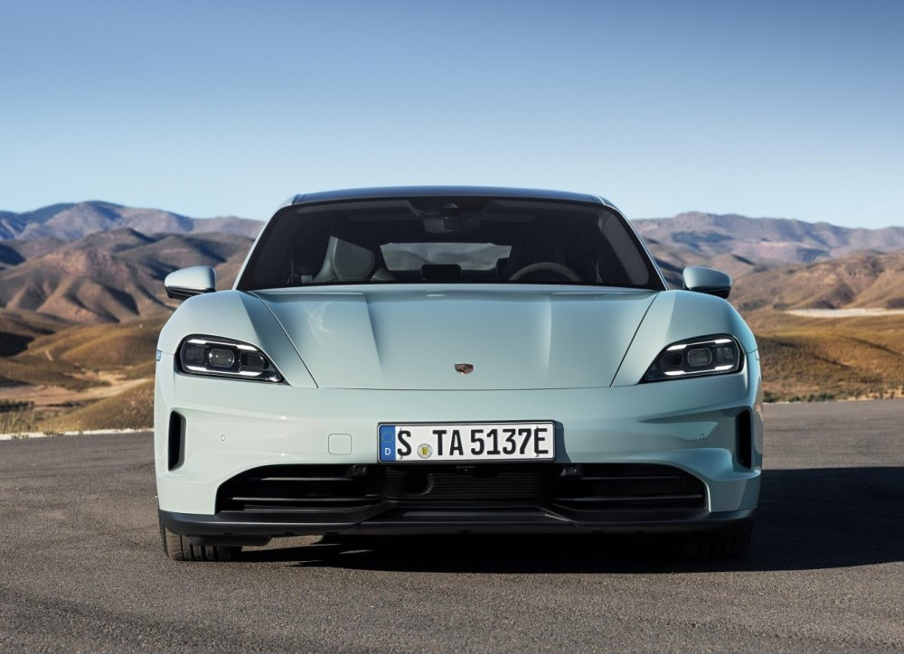 Koeajo: Porsche Taycan Turbo 2024 (Y1A) – sähkösedan huippudynamiikalla