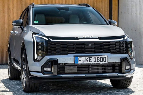 Kia Sportage 5. sukupolvi (facelift 2024): tyylikäs crossover aktiiviseen elämäntyyliin