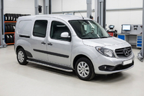 Mercedes Citan 2013–2021 Maydos V1 sivuastinlaudat (2 kpl, alumiini / ruostumaton teräs) kuva 1