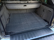 BMW X5 E70 2007–2013 Kumimatto tavaratilaan Carsuit (musta) kuva 1