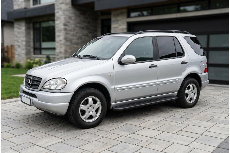 Mercedes ML W163 1997–2005 Sivuporrast Bosphorus Black (2 kpl, alumiini) Image