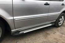 Mercedes ML W163 1997–2005 Allmond Grey -sivuporrassarja (2 kpl, alumiini) kuva 6