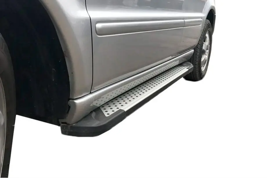 Mercedes ML W163 1997–2005 Allmond Grey -sivuporrassarja (2 kpl, alumiini) Image